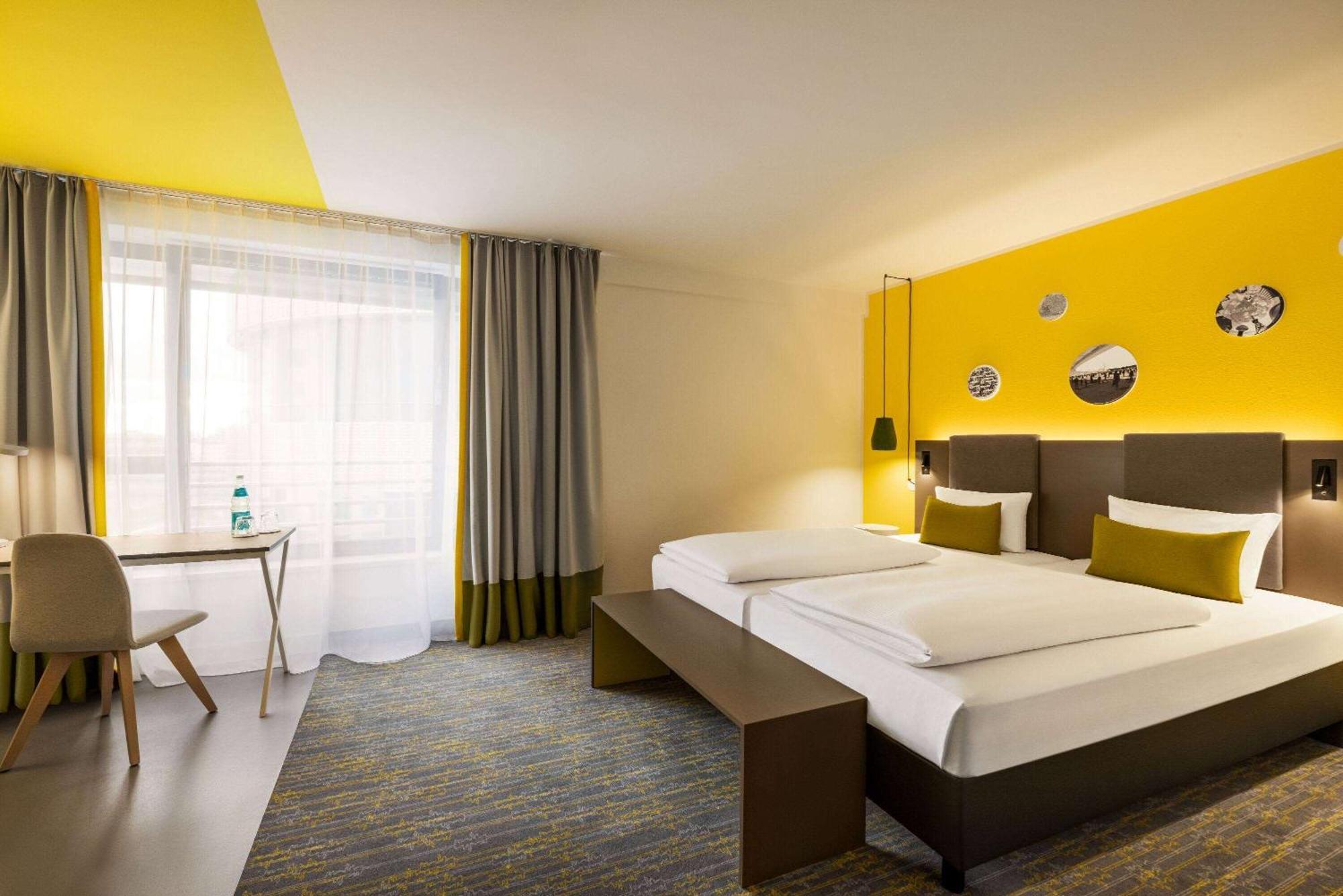 Vienna House Easy By Wyndham Berlin Prenzlauer Berg Hotel Bagian luar foto