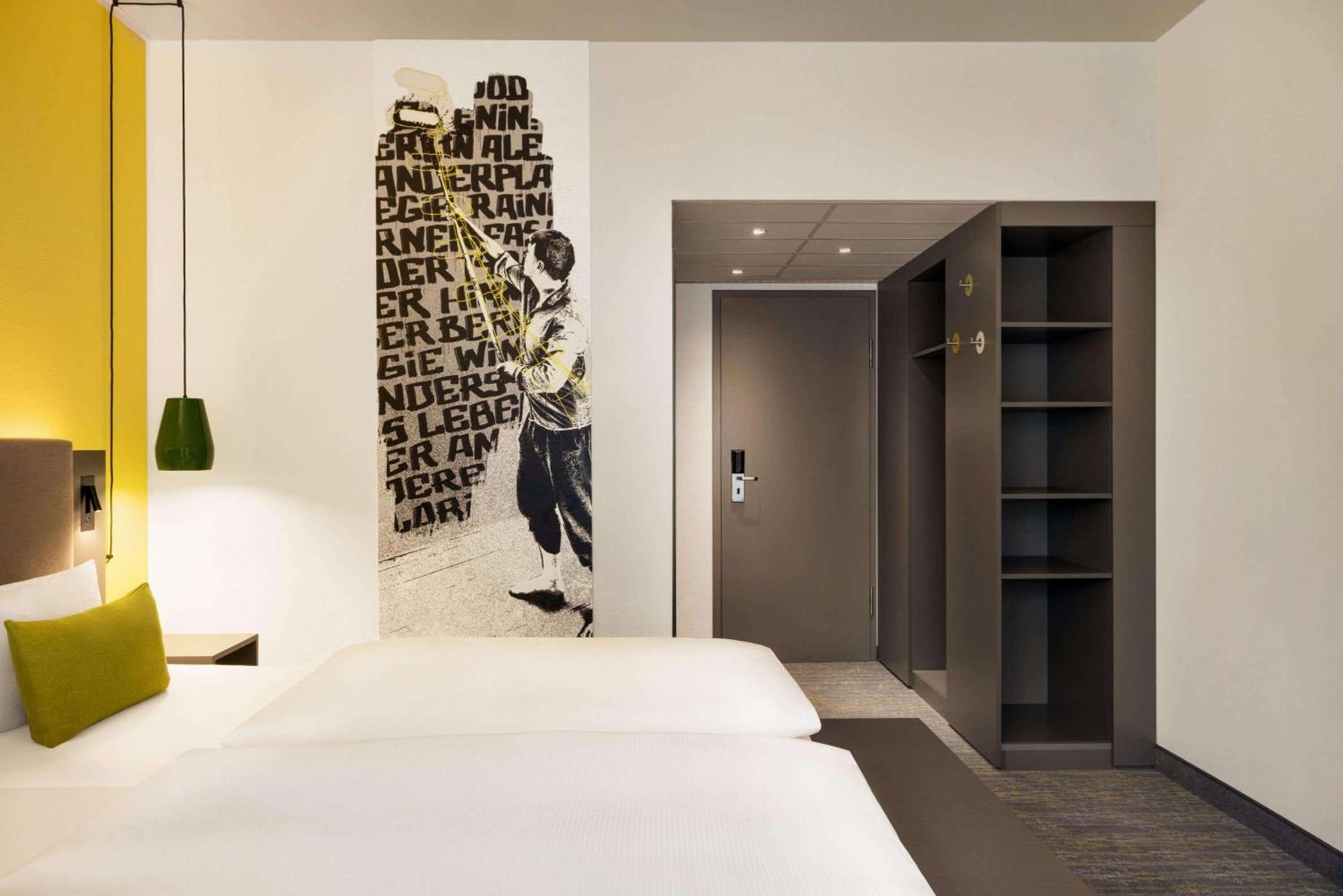 Vienna House Easy By Wyndham Berlin Prenzlauer Berg Hotel Bagian luar foto