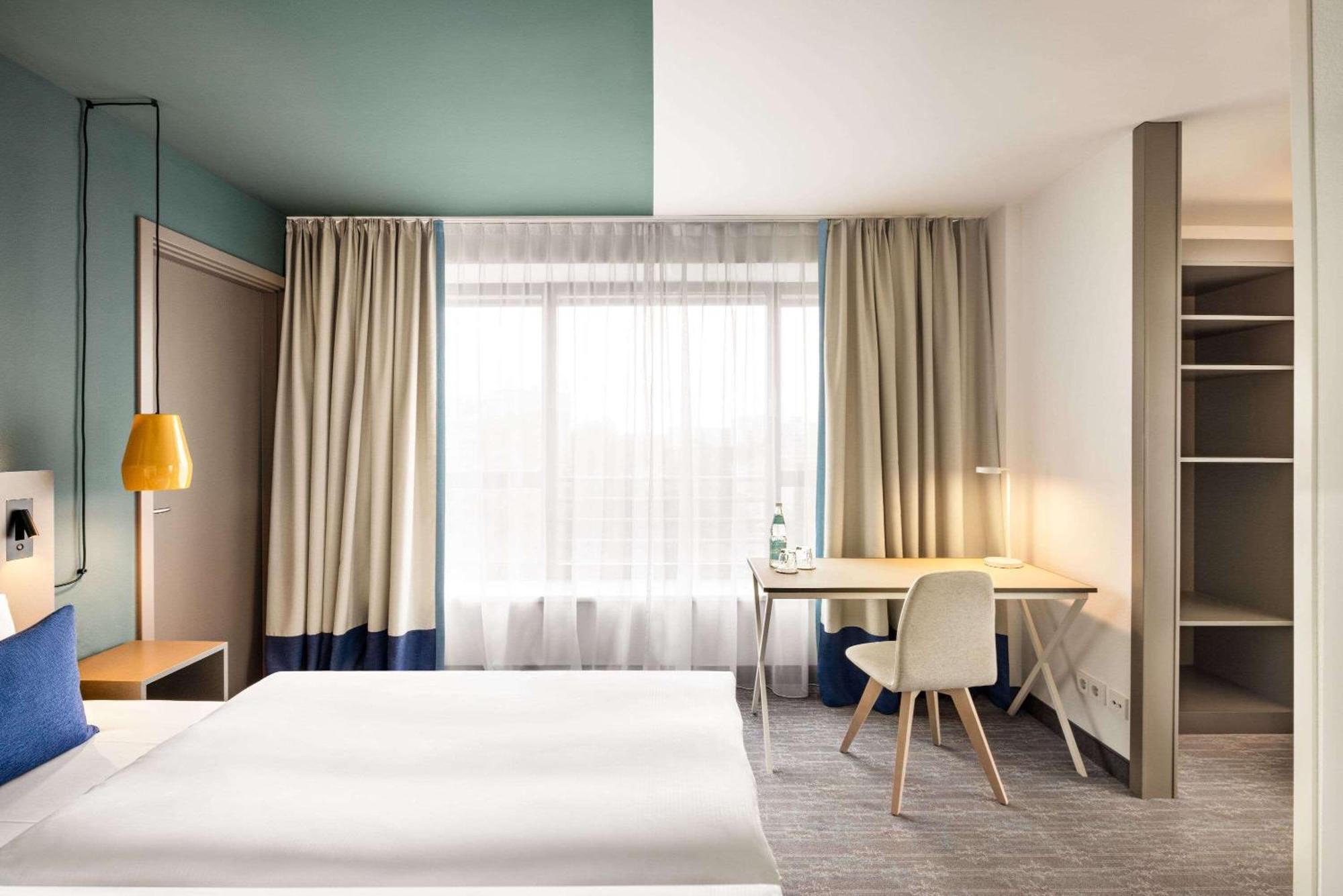 Vienna House Easy By Wyndham Berlin Prenzlauer Berg Hotel Bagian luar foto